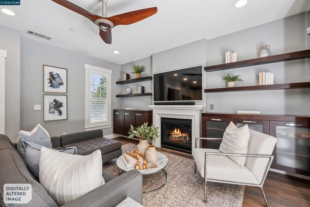 18 Brookstone Ln, Danville, CA 94526