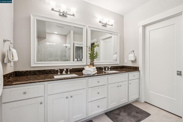18 Brookstone Ln, Danville, CA 94526