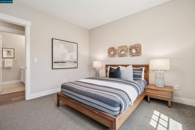 18 Brookstone Ln, Danville, CA 94526