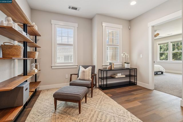 18 Brookstone Ln, Danville, CA 94526