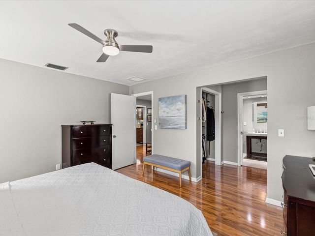 1090 MCFARLAND STREET, Dunedin, FL 34698