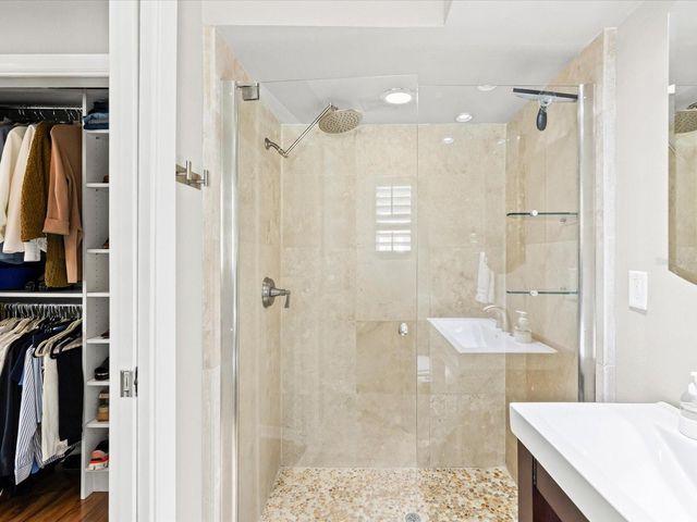 1090 MCFARLAND STREET, Dunedin, FL 34698