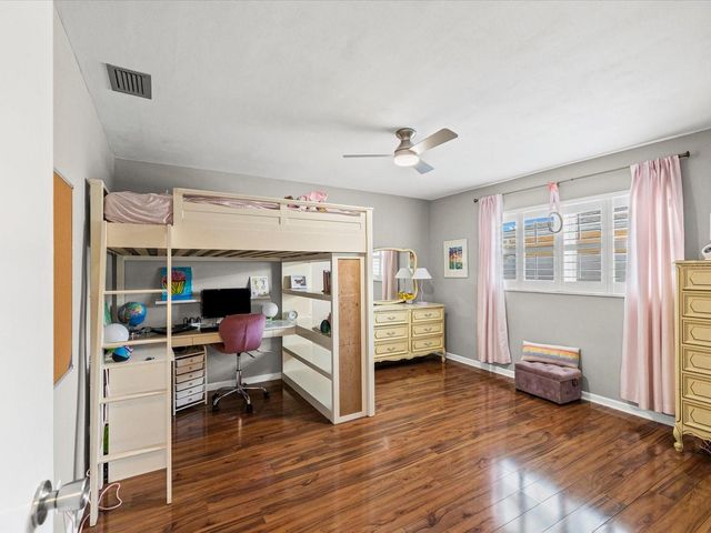 1090 MCFARLAND STREET, Dunedin, FL 34698