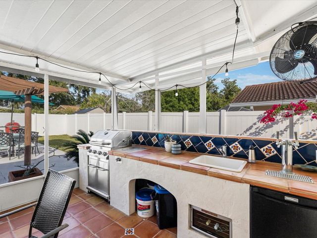 1090 MCFARLAND STREET, Dunedin, FL 34698