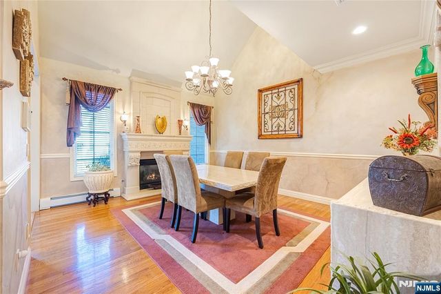 19 Sherbrooke Court 27, Saddle River, NJ 07458