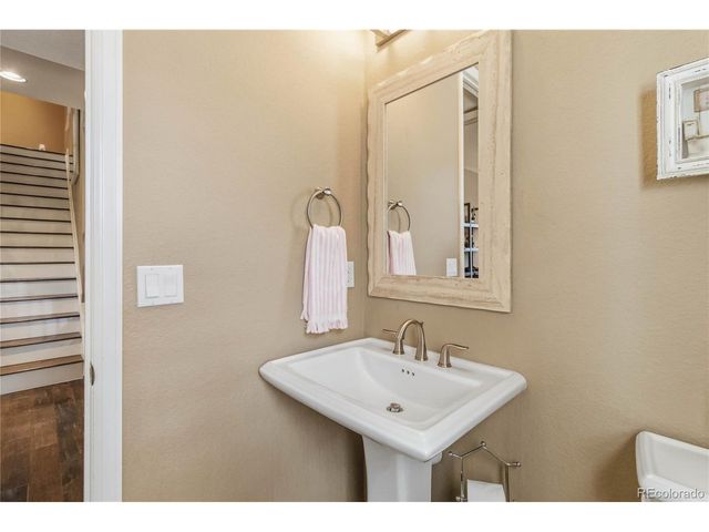 1600 Knotty Pine Way, Castle Rock, CO 80108