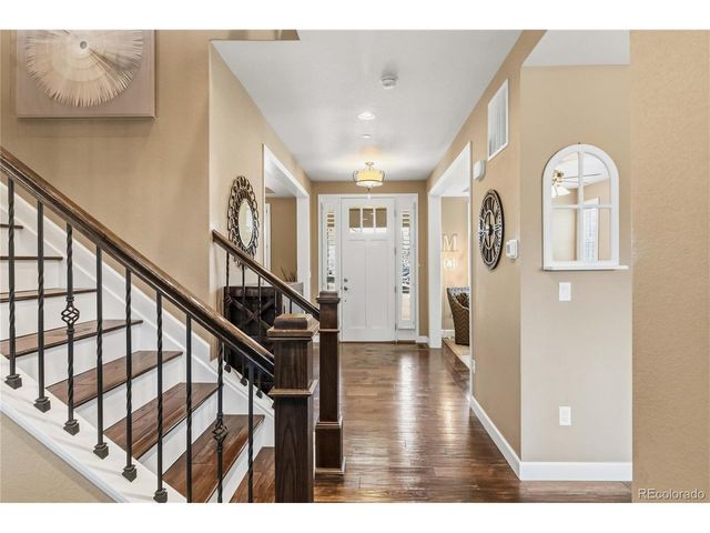 1600 Knotty Pine Way, Castle Rock, CO 80108