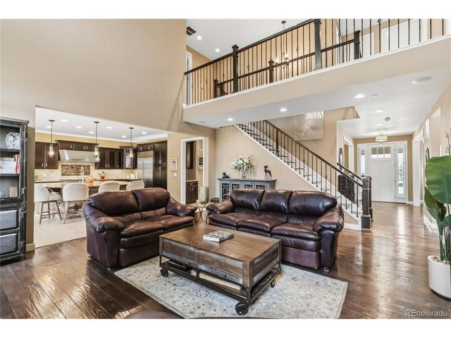 1600 Knotty Pine Way, Castle Rock, CO 80108