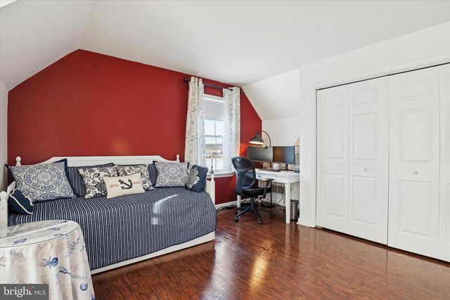 815 CHESTNUT HILL RD, Parkesburg, PA 19365