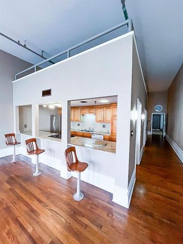 2121 Strand St 2D, Galveston, TX 77550