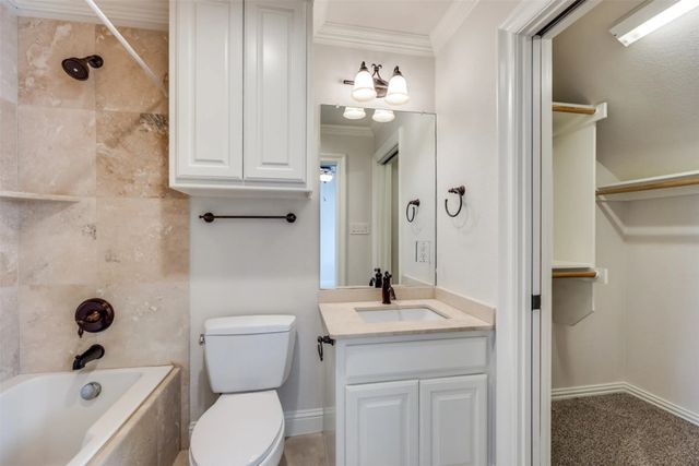 4150 Druid Lane TH, University Park, TX 75205