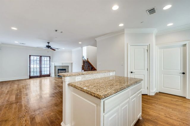4150 Druid Lane TH, University Park, TX 75205