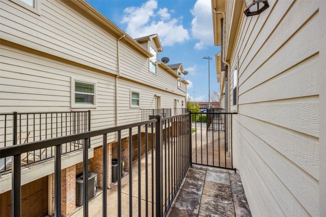 4150 Druid Lane TH, University Park, TX 75205
