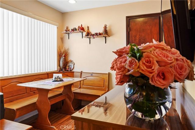 14239 Sherman Way 3, Van Nuys, CA 91405