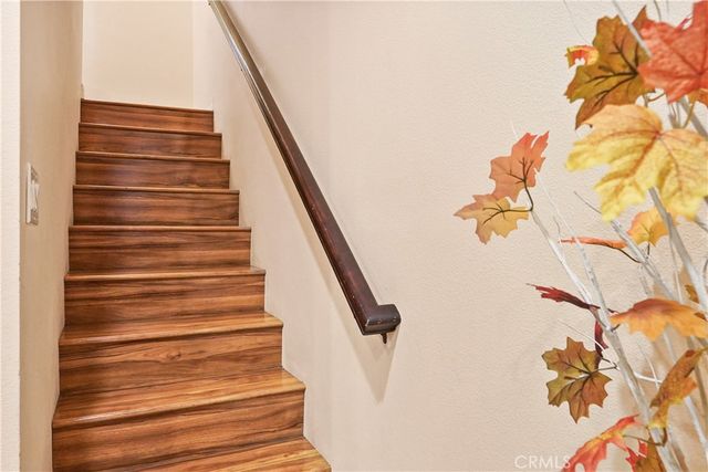 14239 Sherman Way 3, Van Nuys, CA 91405