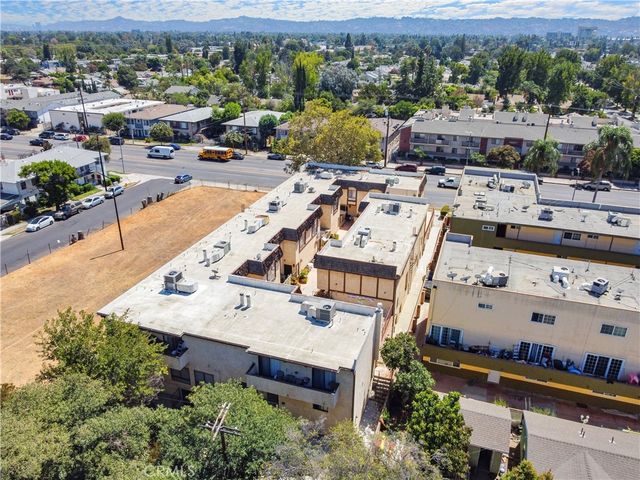 14239 Sherman Way 3, Van Nuys, CA 91405