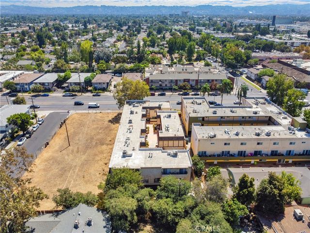 14239 Sherman Way 3, Van Nuys, CA 91405