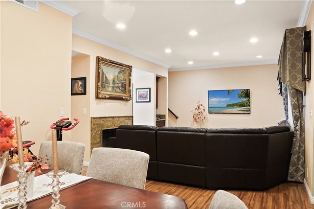 14239 Sherman Way 3, Van Nuys, CA 91405