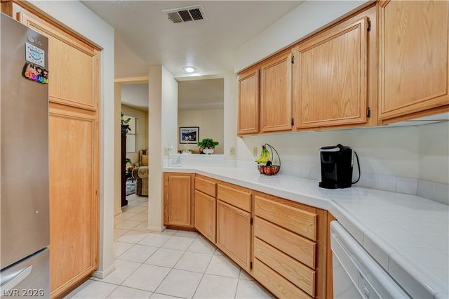5155 West Tropicana Avenue 1076, Las Vegas, NV 89103