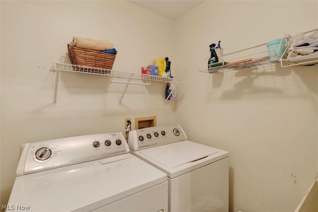 648 Landerwood Lane, Avon Lake, OH 44012