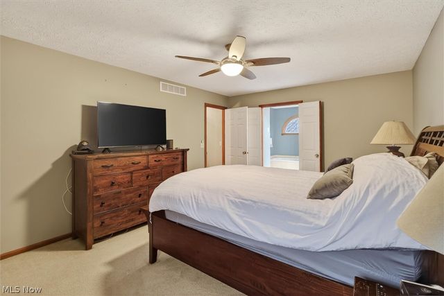 648 Landerwood Lane, Avon Lake, OH 44012