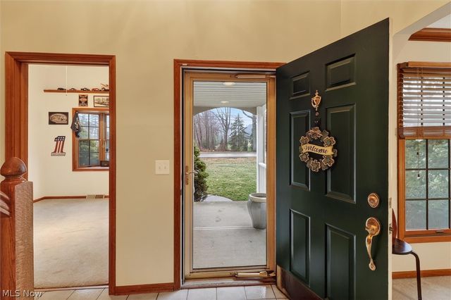 648 Landerwood Lane, Avon Lake, OH 44012