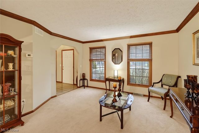 648 Landerwood Lane, Avon Lake, OH 44012