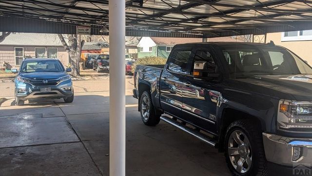 1510 Iroquois Rd, Pueblo, CO 81001