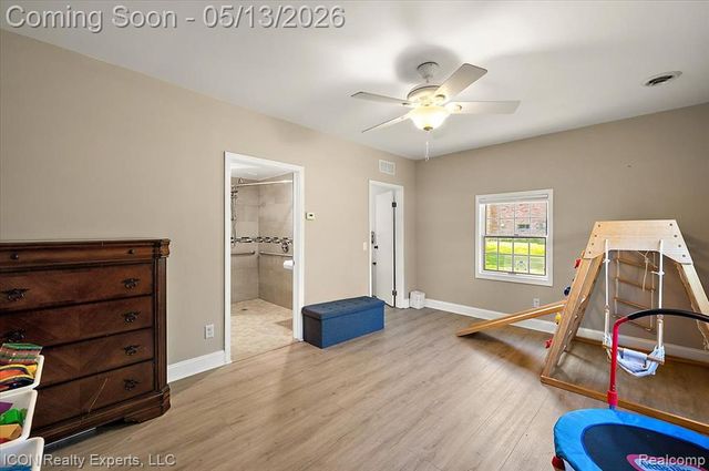 2720 Bridle Road, Bloomfield Hills, MI 48304