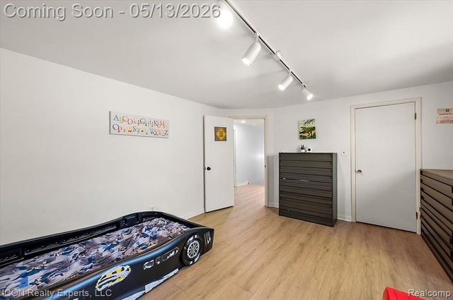 2720 Bridle Road, Bloomfield Hills, MI 48304