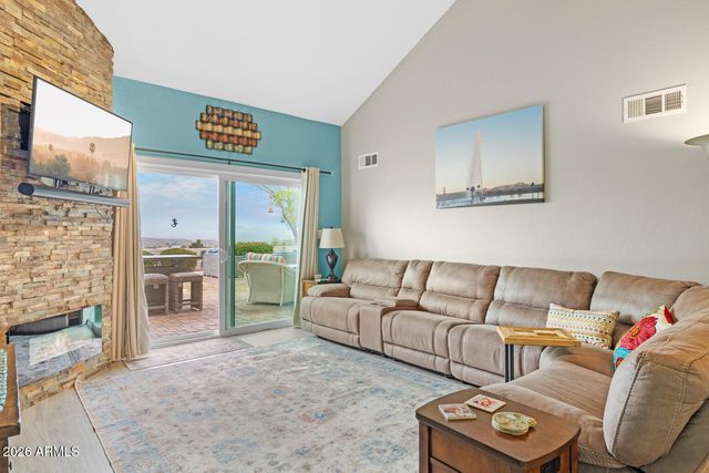 13045 N Mimosa Drive A102, Fountain Hills, AZ 85268