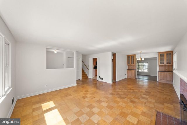 8108 ADAIR LN, Springfield, VA 22151