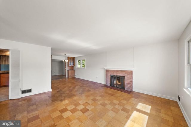 8108 ADAIR LN, Springfield, VA 22151