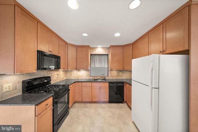 8108 ADAIR LN, Springfield, VA 22151
