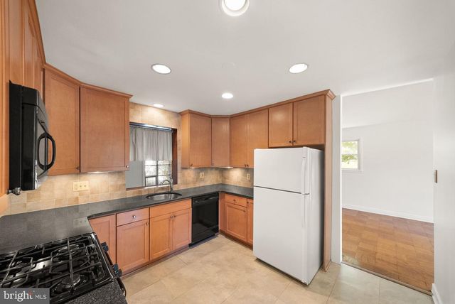 8108 ADAIR LN, Springfield, VA 22151
