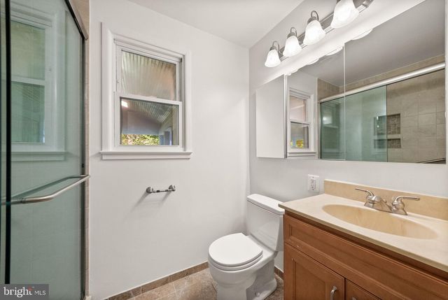 8108 ADAIR LN, Springfield, VA 22151