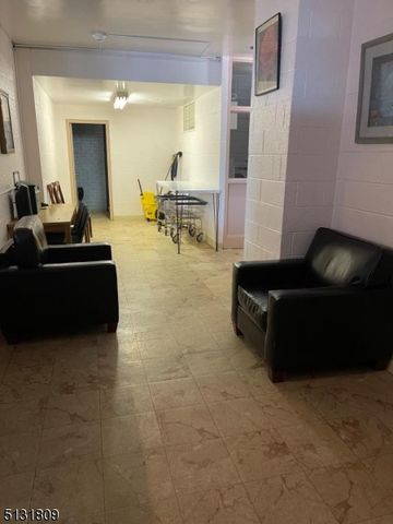 276 Prospect Street, Unit 5C 5C, East Orange City, NJ 07017