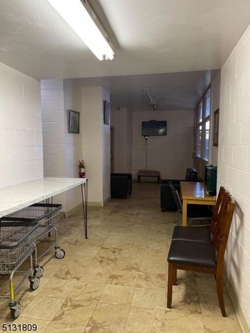 276 Prospect Street, Unit 5C 5C, East Orange City, NJ 07017