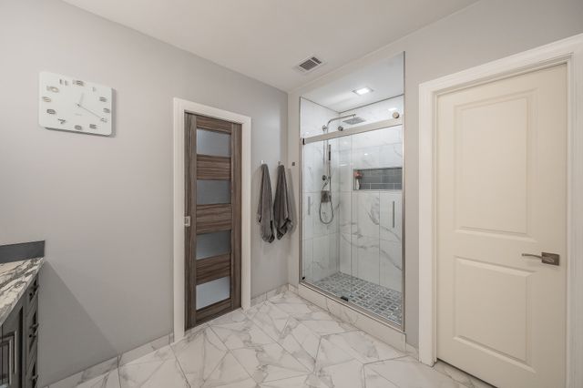 4356 Bradford Drive, Grapevine, TX 76051