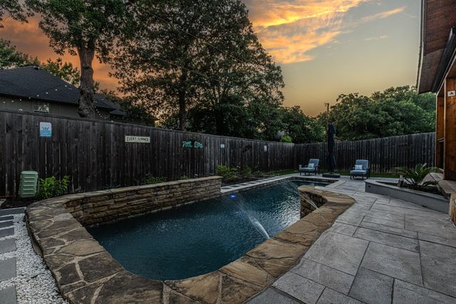 4356 Bradford Drive, Grapevine, TX 76051