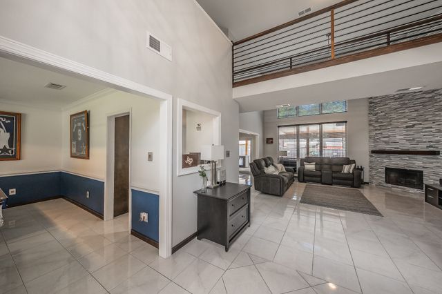 4356 Bradford Drive, Grapevine, TX 76051