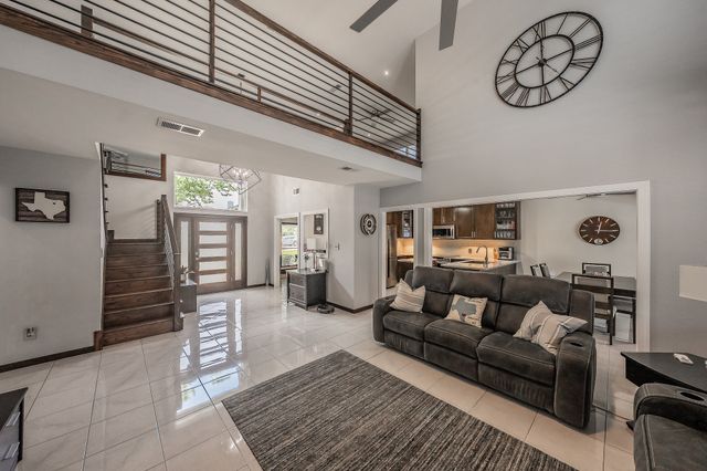 4356 Bradford Drive, Grapevine, TX 76051