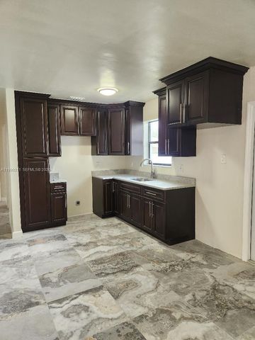 7750 NW 14th PL 0, Miami, FL 33147