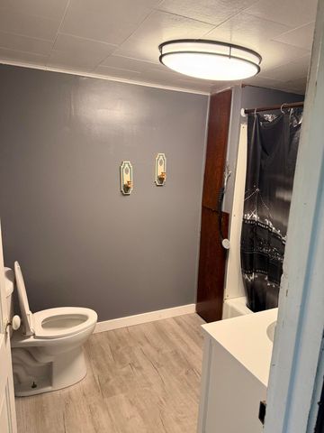 208 W Sigler Street, Hebron, IN 46341