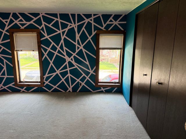 208 W Sigler Street, Hebron, IN 46341