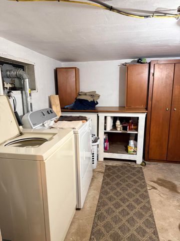 208 W Sigler Street, Hebron, IN 46341