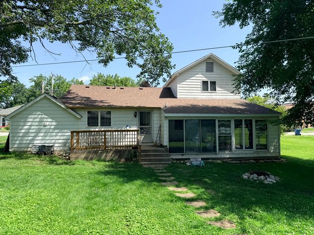208 W Sigler Street, Hebron, IN 46341