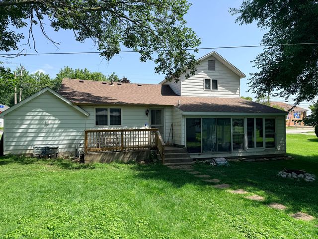 208 W Sigler Street, Hebron, IN 46341