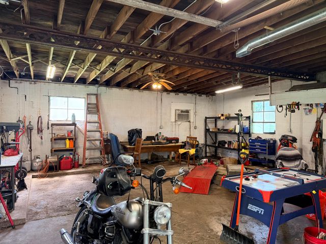 208 W Sigler Street, Hebron, IN 46341
