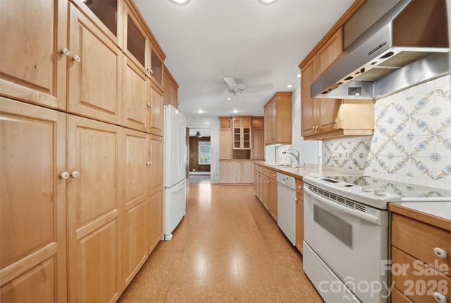 3485 Bridgeford Lane, Newton, NC 28658